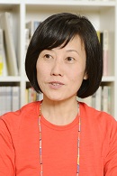 准教授／キュレーター</br>寺田真理子